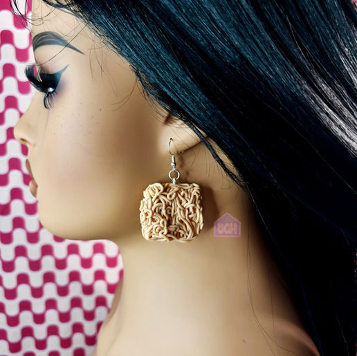 miniature food accessories bold unique quality campy dangle earrings ramen example