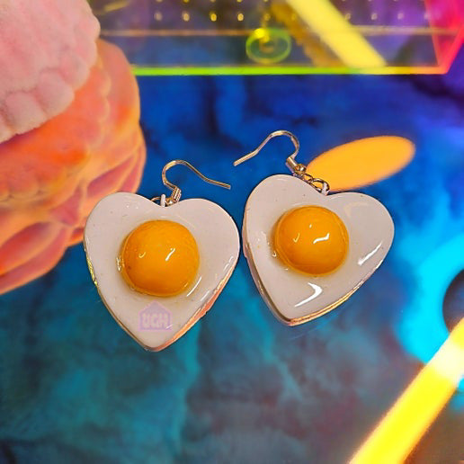 miniature food accessories bold unique quality campy dangle earrings eggs